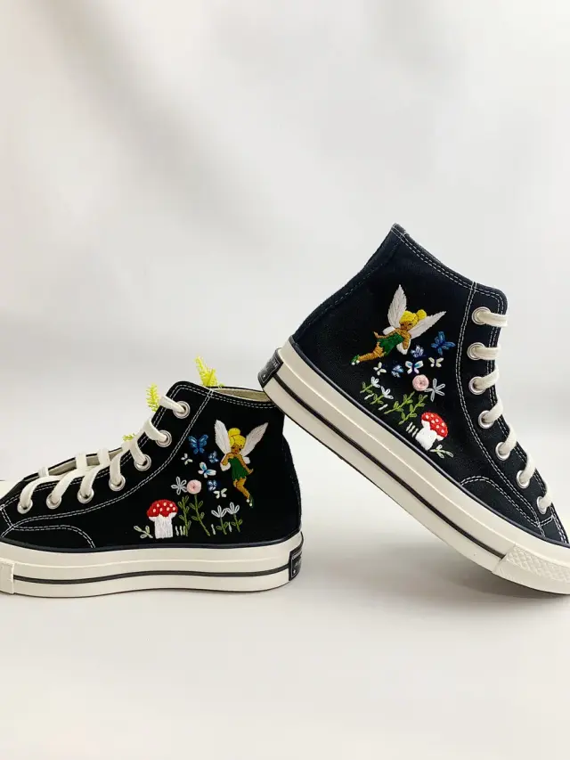 Shoes Floral Halo Essence