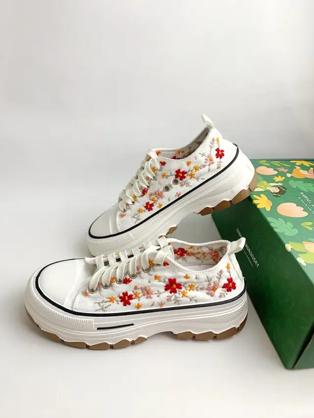 Shoes Starlit Feline Aura