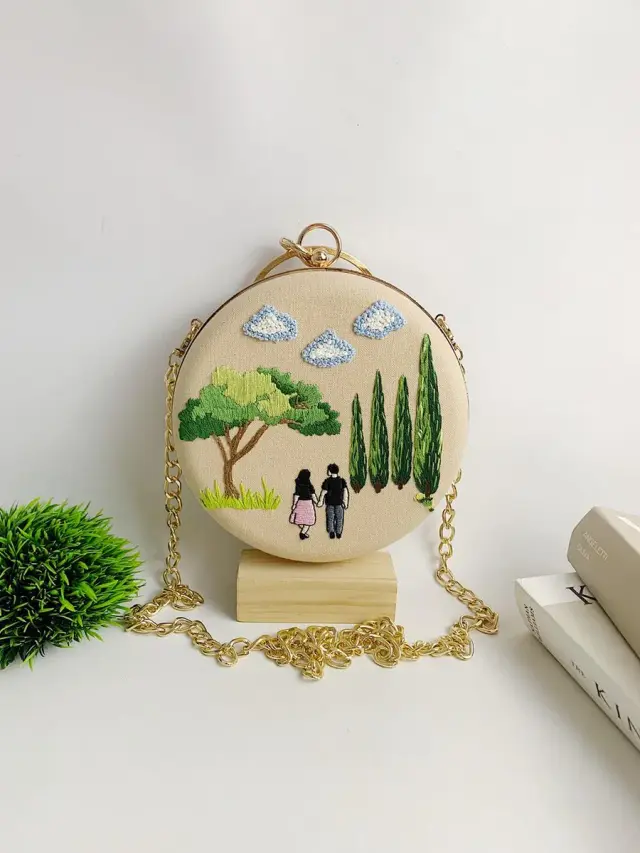Romantic Vibes Clutch Bag Embroidery