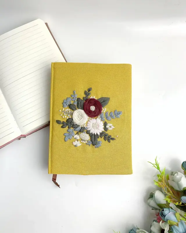 Book Honey Bloom Cluster