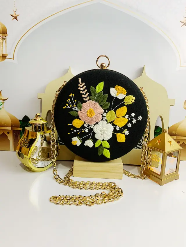 Clutch Bag Citrus Bloom Glow