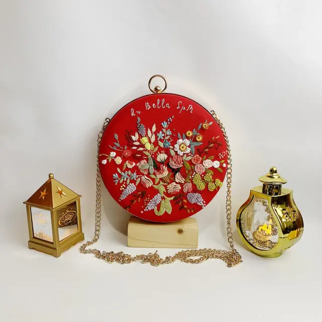 Clutch Bag Scarlet Bella Bloom