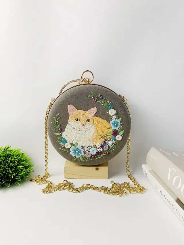Clutch Bag Ginger Cat Garland
