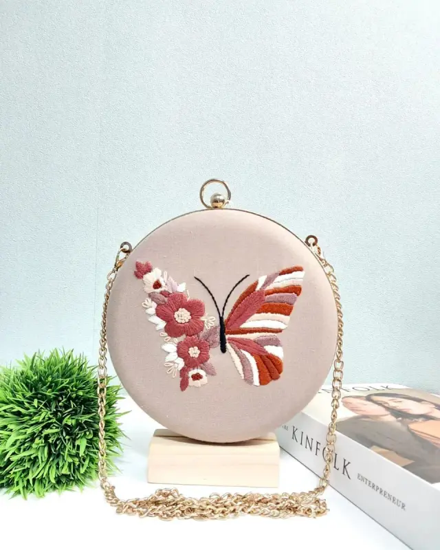 Clutch Bag Dusty Butterfly Bloom