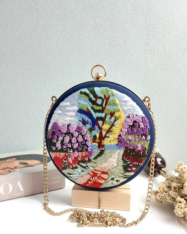 Clutch Bag Lavender Path Vista