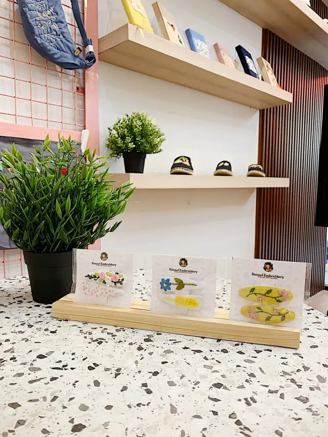 Hairpin Blooming Pastel Trio