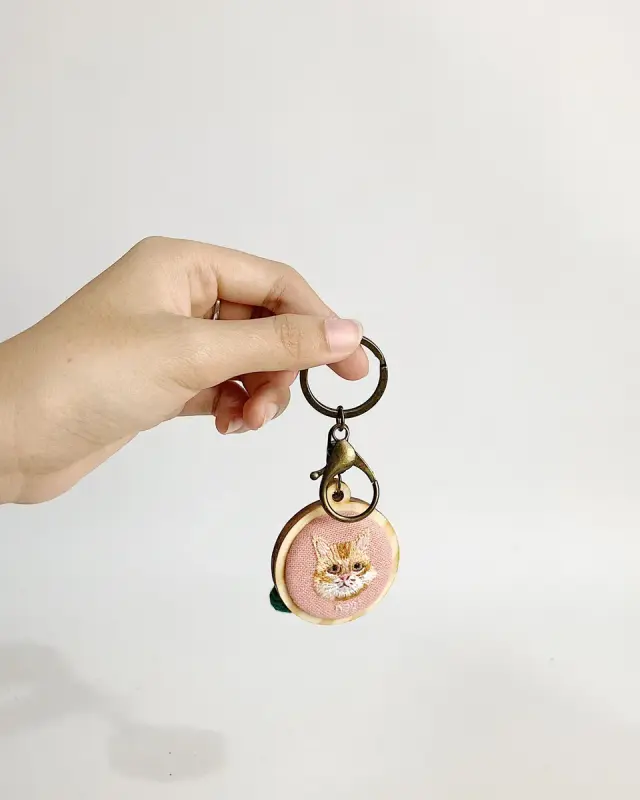 Key Chain Pink Tabby