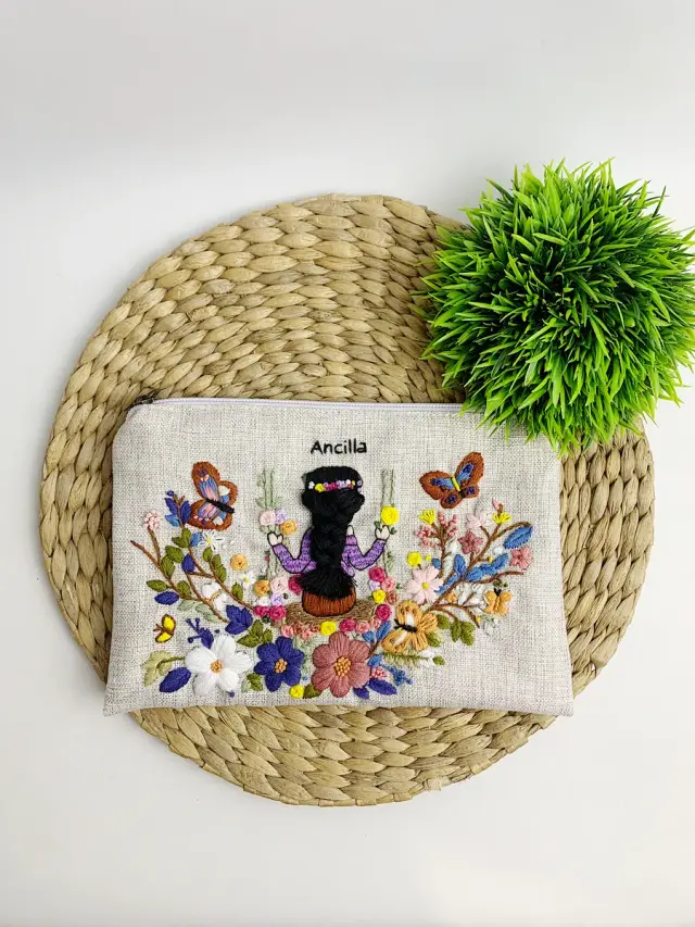 Pouch Ancilla’s Secret Garden