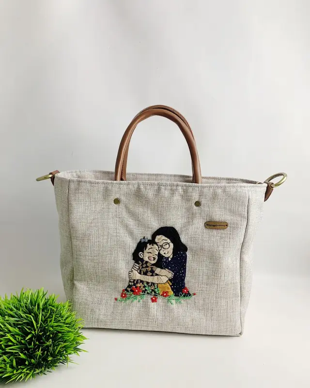 Alizza Bag Motherly Hug Natural