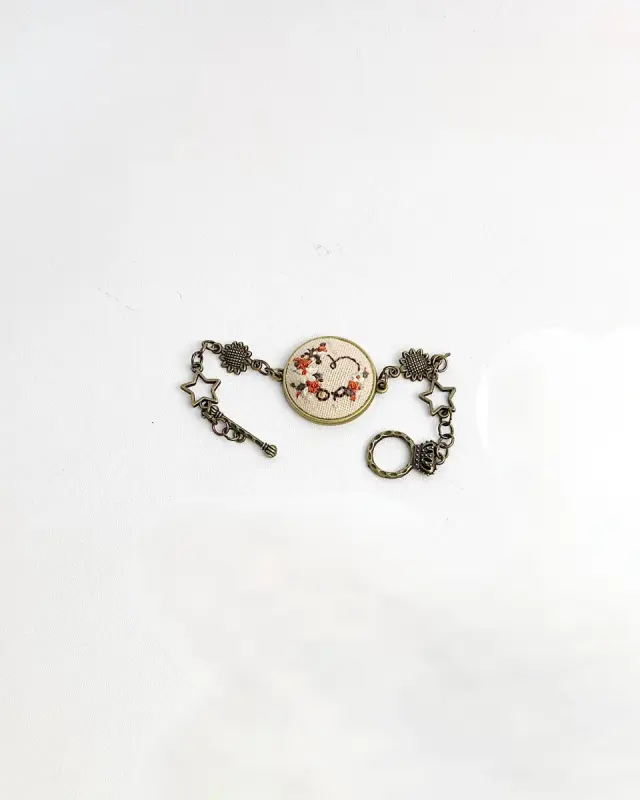 Bracelet Snowy Berry Pom