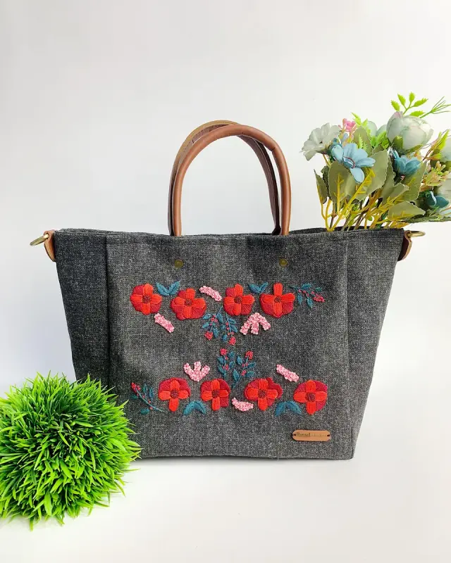 Alizza Bag Scarlet Petal