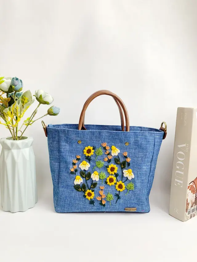 Alizza Bag Blue Daisy Heart