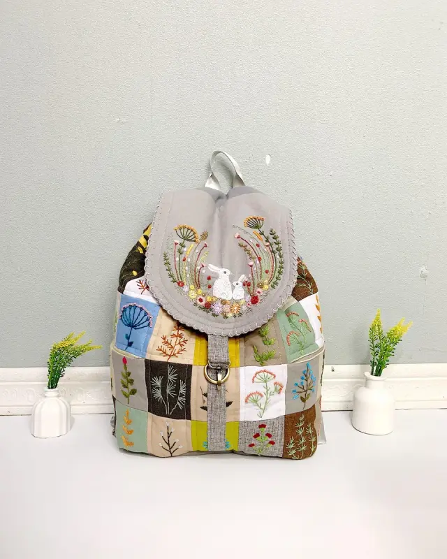 Backpack Bird Meadow Quilt