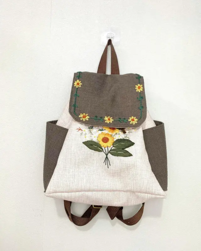 Backpack Sunflower Nest