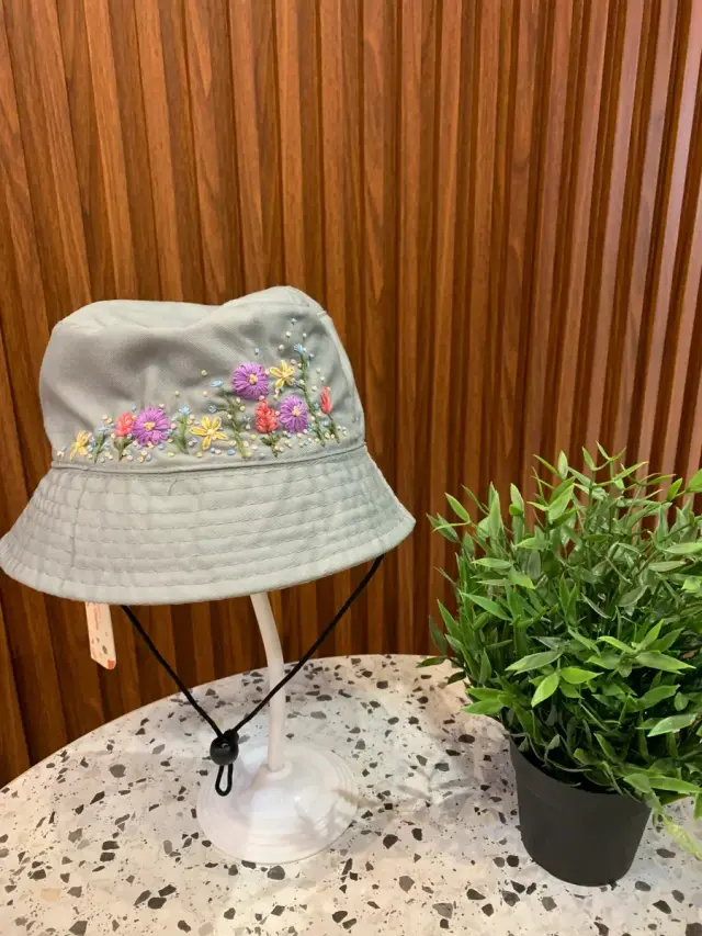 Bucket Hat Dark Grey